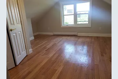 22 Barton St #2, Somerville, MA 02144 - Photo 4