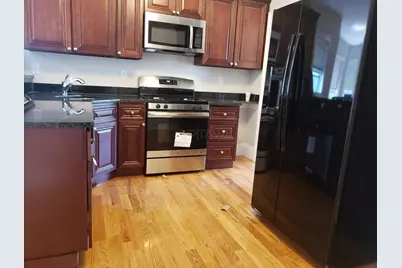 22 Barton St #2, Somerville, MA 02144 - Photo 2