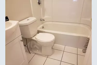 22 Barton St #2, Somerville, MA 02144 - Photo 10