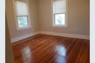 22 Barton St #2, Somerville, MA 02144 - Photo 8