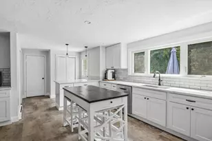 89 Manns Dr, Hanover, MA 02339 - Photo 16