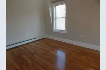 50 Springfield St #3, Somerville, MA 02143 - Photo 2