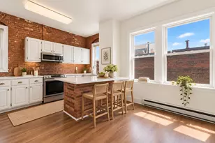 39 Kent St, Brookline, MA 02445 - Photo 2