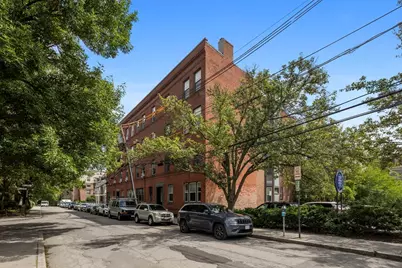 39 Kent St #5, Brookline, MA 02445 - Photo 10