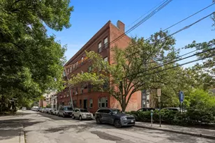39 Kent St, Brookline, MA 02445 - Photo 10