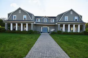16 Magnolia Ave, Gloucester, MA 01930 - Photo 1