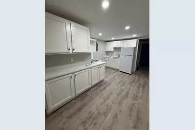 16 Magnolia Ave #7, Gloucester, MA 01930 - Photo 2