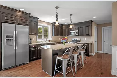 103 Wenham Rd, Topsfield, MA 01983 - Photo 6