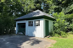 16 Prospect St, Erving, MA 01344 - Photo 26