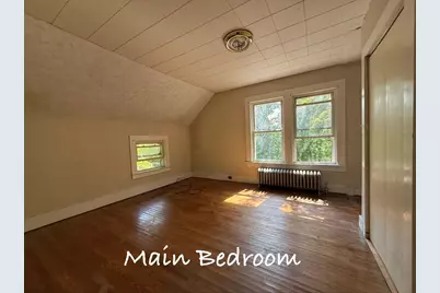 16 Prospect St, Erving, MA 01344 - Photo 16