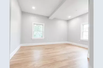 84 Chelsea St #1, Boston, MA 02128 - Photo 8