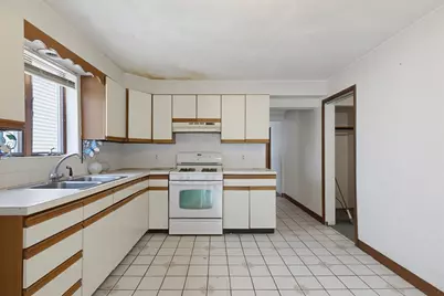 259 Havre St, Boston, MA 02128 - Photo 4