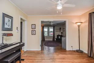 140 Mendon St, Hopedale, MA 01747 - Photo 10