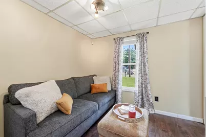 128 Newfield Rd, Springfield, MA 01119 - Photo 6