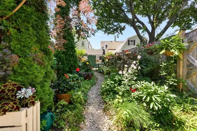 159 High St, Newburyport, MA 01950 - Photo 36