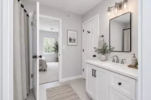 911 Thayer St, Abington, MA 02351 - Photo 8