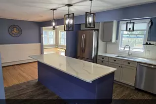 14 James St, Dudley, MA 01571 - Photo 6