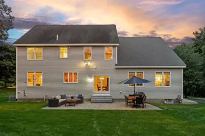 8 Trailside Way, Westford, MA 01886 - Photo 2