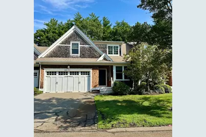 152 Spring Meadow Ln #152, Hanover, MA 02339 - Photo 2