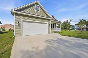 2 SKINNERWOODS Wy, South Hadley, MA 01033 - Photo 4