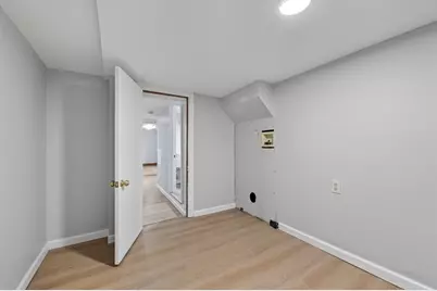 13 Goddard St, Webster, MA 01570 - Photo 16
