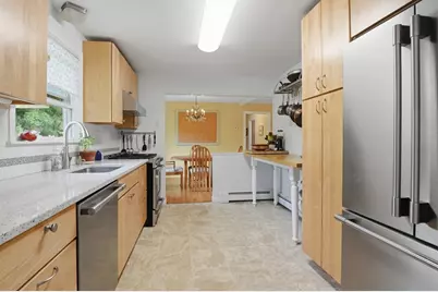11 Farmington Circle, Marlborough, MA 01752 - Photo 8