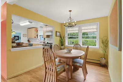 11 Farmington Circle, Marlborough, MA 01752 - Photo 10