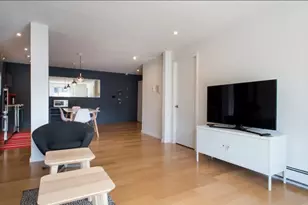 36 Bellvista Rd, Boston, MA 02135 - Photo 8