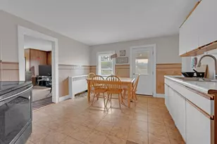 4 Eddy St, Ware, MA 01082 - Photo 14