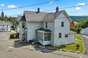 4 Eddy St, Ware, MA 01082 - Photo 2