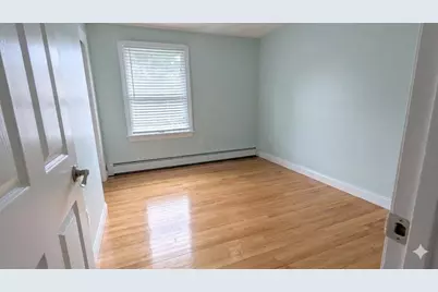 4 Dale St, Burlington, MA 01803 - Photo 10