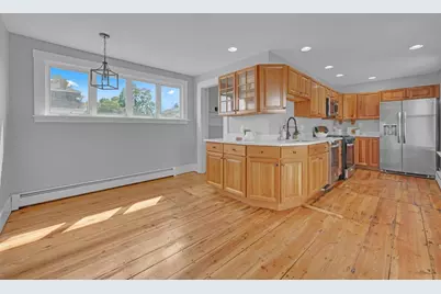 302 Chestnut St, Clinton, MA 01510 - Photo 12