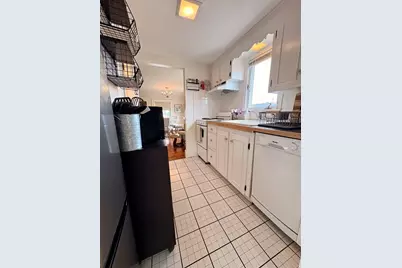 77 Pleasant St #5, Newburyport, MA 01950 - Photo 6