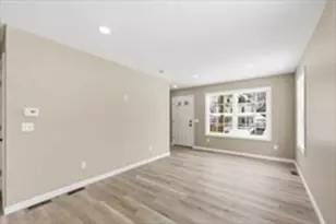 45 Leyfred Terrace, Springfield, MA 01109 - Photo 6