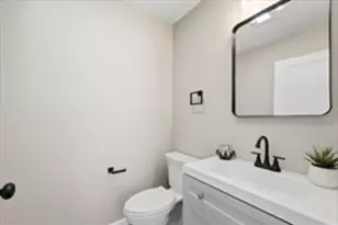 45 Leyfred Terrace, Springfield, MA 01109 - Photo 16
