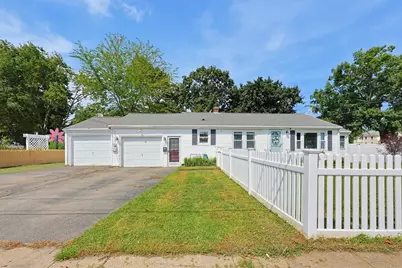 30 Lloyd St, Blackstone, MA 01504 - Photo 4