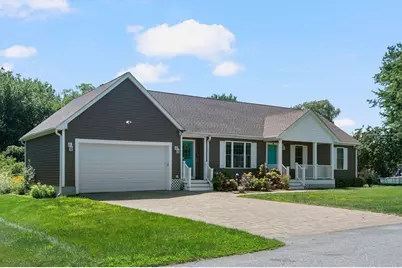 40 Oakland, Swansea, MA 02777 - Photo 1