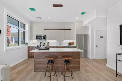 13 Warwick St #102, Somerville, MA 02144 - Photo 10