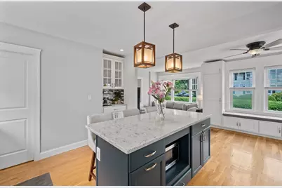 39 Holmes St, Braintree, MA 02184 - Photo 8