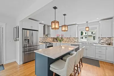 39 Holmes St, Braintree, MA 02184 - Photo 6