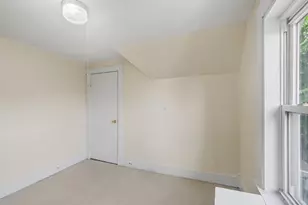 59 Waverly St, Springfield, MA 01107 - Photo 10