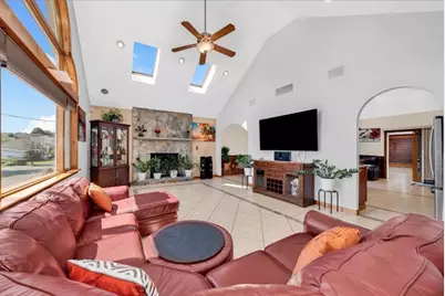 33 Tedford Ave, Revere, MA 02151 - Photo 8