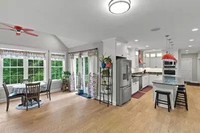19 Riverside Drive, North Reading, MA 01864 - Photo 8