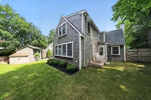 14 Bradley Woods Dr, Hingham, MA 02043 - Photo 22