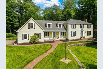 17 Townsend Road, Lynnfield, MA 01940 - Photo 1