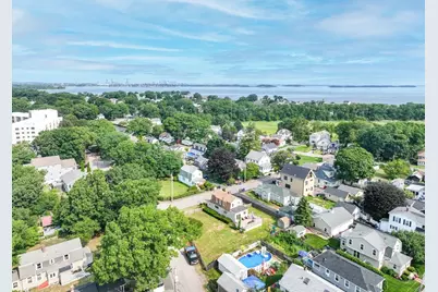 26 Oakwood Rd, Quincy, MA 02169 - Photo 4