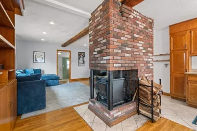 26 Oakwood Rd, Quincy, MA 02169 - Photo 12
