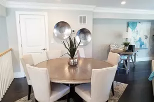 1525 Beacon St, Newton, MA 02468 - Photo 2