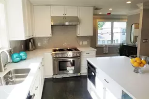 1525 Beacon St, Newton, MA 02468 - Photo 8