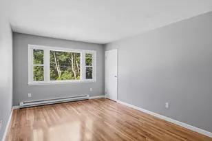 257 N Washington, Belchertown, MA 01007 - Photo 6
